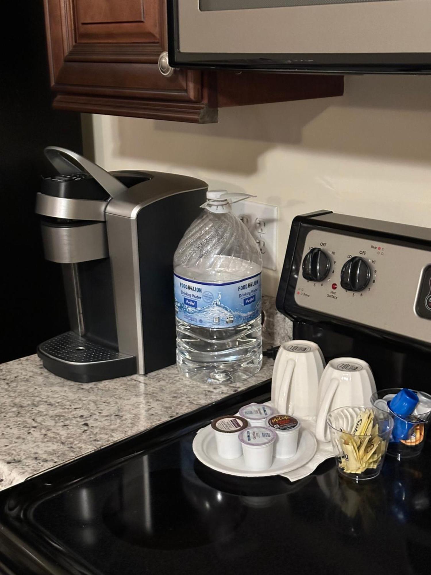 Moorefield Suites Greensboro East McLeansville エクステリア 写真